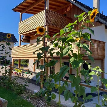 Biohof Auinger, Der Tiererlebnishof Apartman Aurach am Hongar Kültér fotó