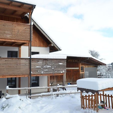 Biohof Auinger, Der Tiererlebnishof Apartman Aurach am Hongar Kültér fotó