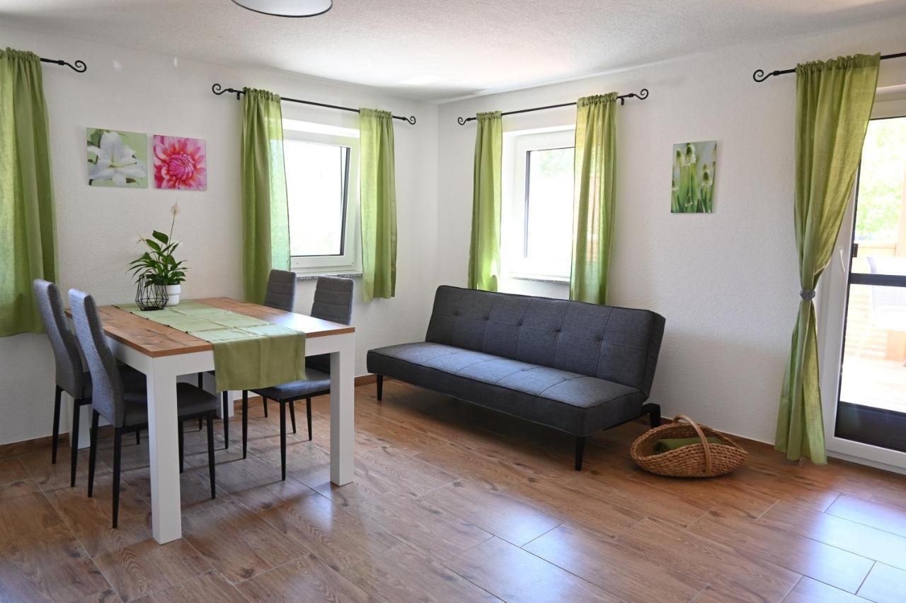 Biohof Auinger, Der Tiererlebnishof Apartman Aurach am Hongar Kültér fotó