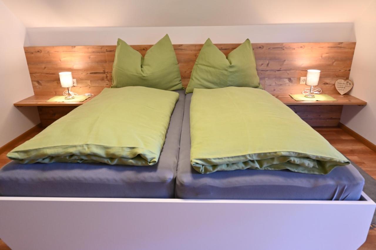 Biohof Auinger, Der Tiererlebnishof Apartman Aurach am Hongar Kültér fotó