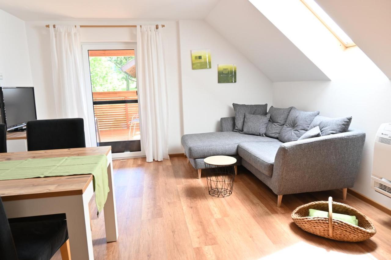 Biohof Auinger, Der Tiererlebnishof Apartman Aurach am Hongar Kültér fotó
