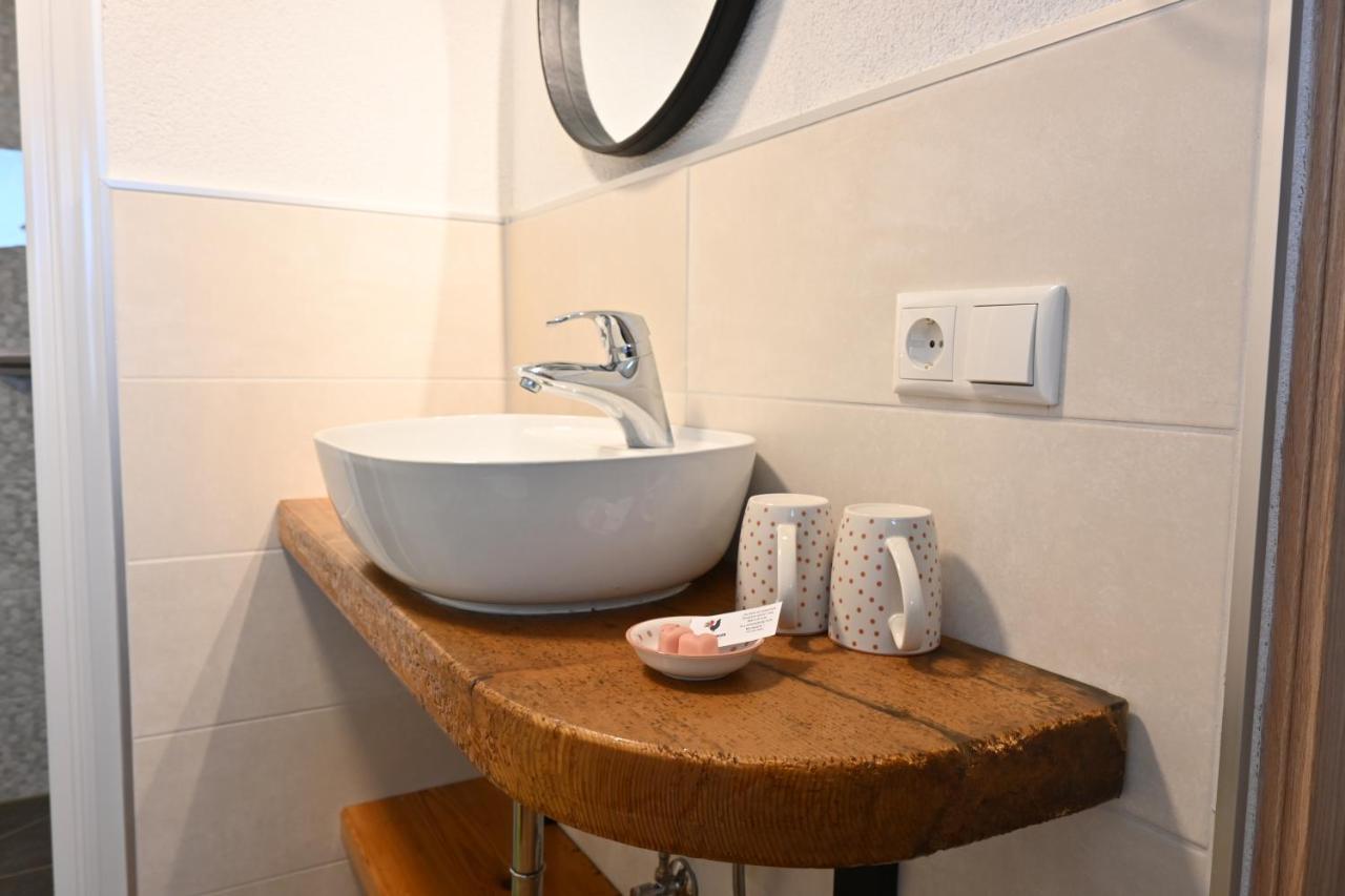 Biohof Auinger, Der Tiererlebnishof Apartman Aurach am Hongar Kültér fotó