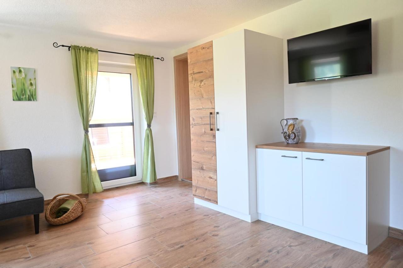 Biohof Auinger, Der Tiererlebnishof Apartman Aurach am Hongar Kültér fotó